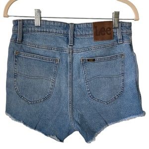 Lee High Rise Cutoff Denim Shorts size 29 NWT